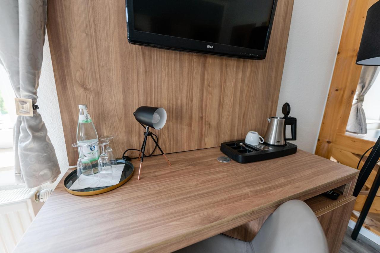 Elbpension & Ferienwohnung Saechsische Schweiz ピルナ エクステリア 写真