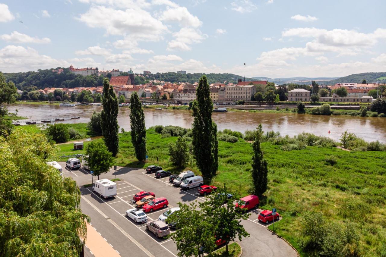 Elbpension & Ferienwohnung Saechsische Schweiz ピルナ エクステリア 写真