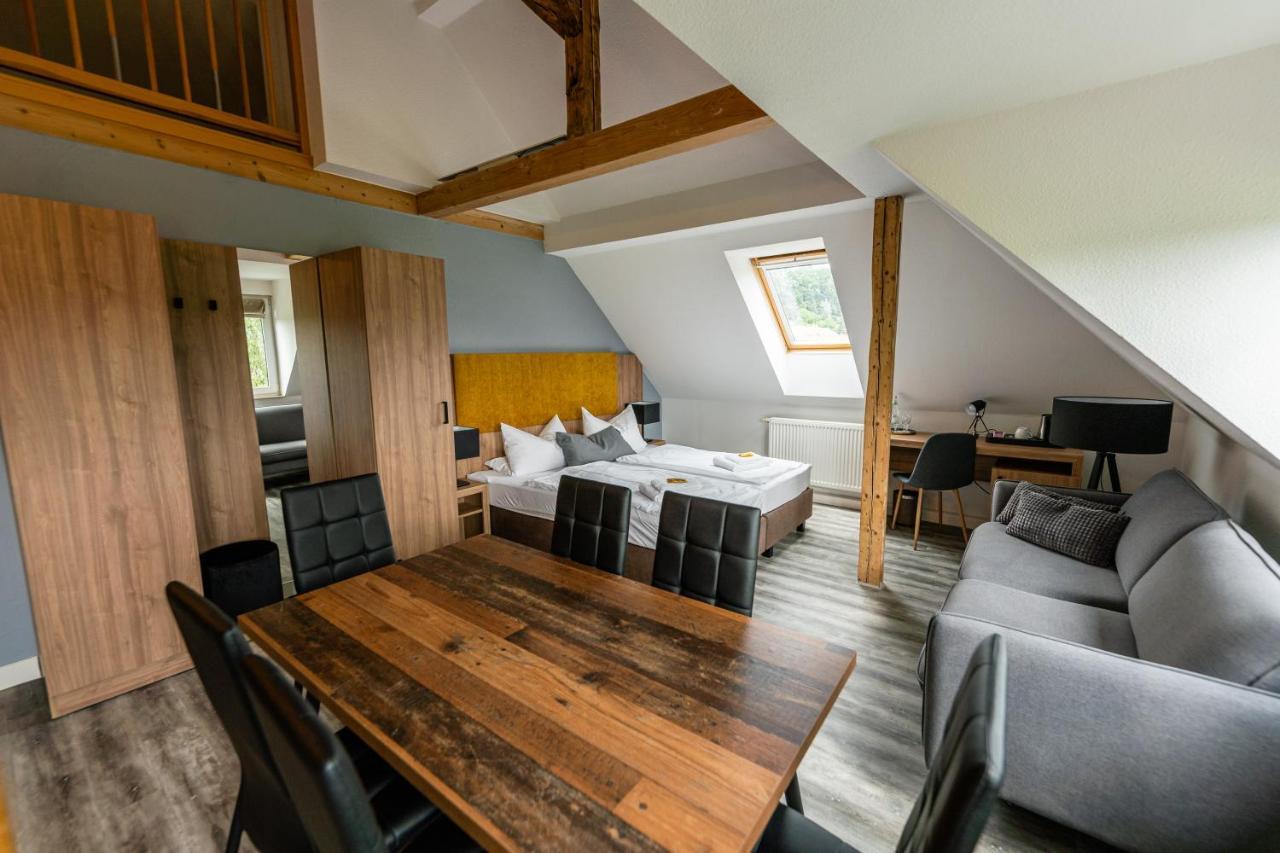 Elbpension & Ferienwohnung Saechsische Schweiz ピルナ エクステリア 写真